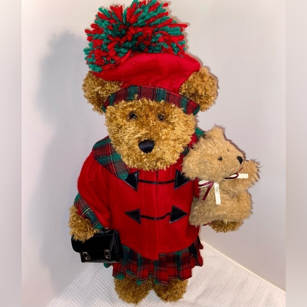 Large 22” Standing Christmas Scott plaid quilt dressed‎ Teddy Bear